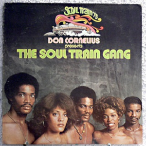 70岁老太岳把腿岔开小说
